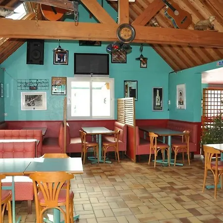 Hébergement de vacances De La Motte *